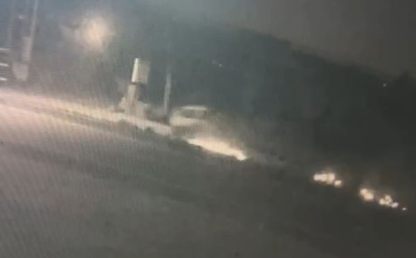 ▲彰化秀水鄉轎車自撞。（圖／民眾提供）