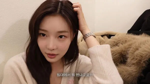 ▲▼ ▲▼時安證實《單身4》：沒有劇本！　曖昧同床陸俊諝⋯她親口解答互動。（圖／翻攝自時安YouTube）