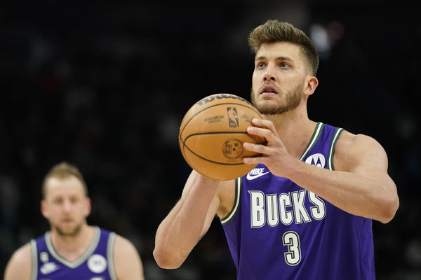 ▲▼33歲NBA中鋒雷納德宣布退休。（圖／達志影像／美聯社）