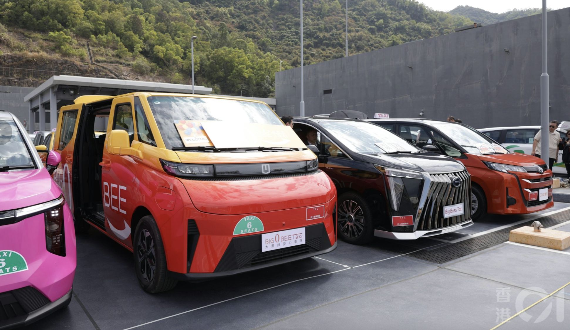 ▲香港新推出5大網約車隊。（圖／香港01）
