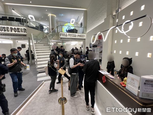 ▲台南市警一分局接獲線報，破獲德州撲克競技館以合法切磋德州撲克牌藝競技為由，實際私下非法從事賭博之不法行為。（圖／記者林東良翻攝，下同）