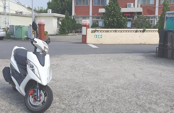 ▲彰化2男走私運毒想黑吃黑遭仇家追捕躲進三家派出所。（圖／翻攝自Google街景）