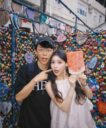 酷炫與女友柔柔經常在社群上大秀恩愛。（圖／翻攝自酷炫IG）