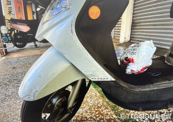 ▲台南市警一分局交通組組長黃文村呼籲駕駛人，行經路口應減速慢行，並注意車前狀況及兩車間隔，不得任意跨越兩車道行駛，以保護其他用路人安全。（圖／記者林東良翻攝，下同）