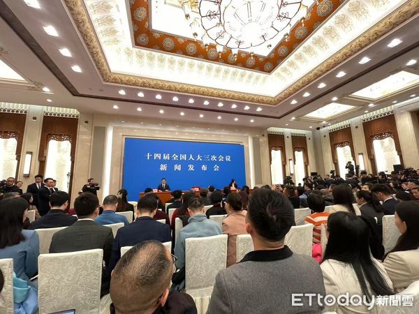 ▲▼   2025人大記者會          。（圖／記者任以芳攝）