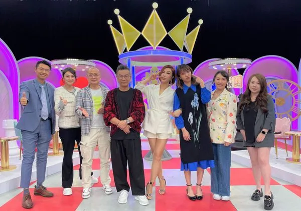 ▲▼劉韋廷律師（左起）、朱芯儀、Paul、沈玉琳、利菁、大牙（周宜霈）、珮薰、EVA，《后宮歐買尬》大談法律冷知識 。（圖／東森超視提供）