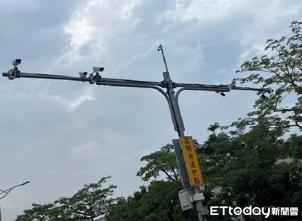 ▲屏東縣「區間平均速率自動偵測」設備            。（圖／資料）