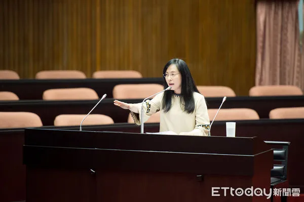 ▲立委陳瑩催生的「原民列車」已邁入第十年。（圖／記者楊漢聲翻攝）