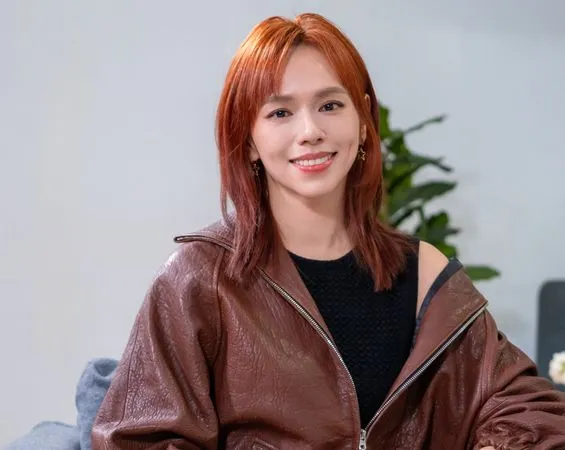 ▲▼夏于喬擔任台灣首個BL實境節目《戀愛Casting》姨母團成員之一 。（圖／轉高高娛樂提供）