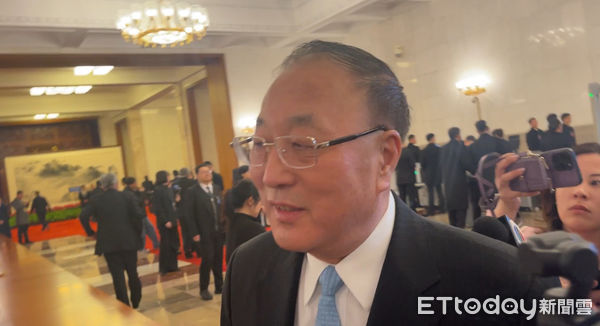 ▲▼ 大陸政協開幕、前大陸常駐聯合國張軍、新希望集團董事長周劉永好 。（圖／記者任以芳攝）