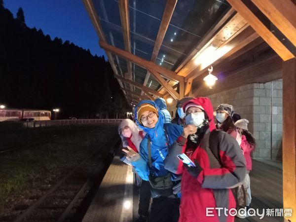 ▲▼     阿里山賞星賞櫻花    。（圖／林業及自然保育署嘉義分署提供）