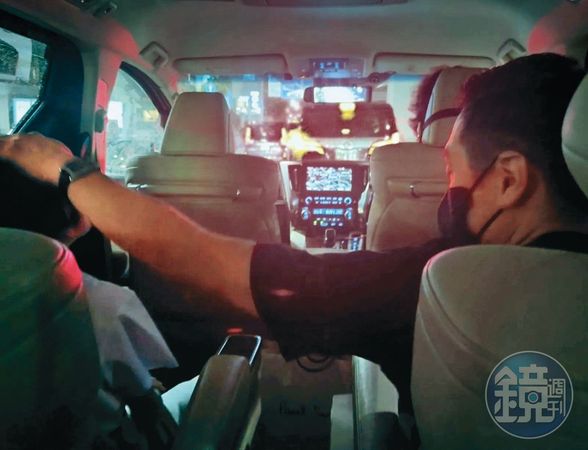 【麻衣揭婚變瘡疤1】單親媽東京生活曝光　麻衣手提15萬PRADA經典包逛六本木