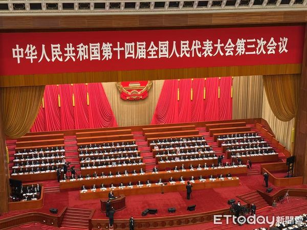 ▲▼ 2025人大、李強、工作報告            。（圖／記者任以芳攝）