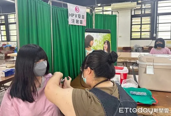▲▼花蓮縣自3月起進入校園接種九價HPV疫苗。（圖／花蓮衛生局提供，下同）