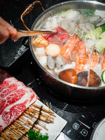 ▲▼凌舞餐酒館。（圖／部落客胖貓咪的奇幻旅程授權提供）