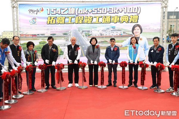 ▲縣道154乙線起於雲林縣莿桐鄉，連結斗六市，南至古坑鄉，為貫穿雲林縣東西向的重要道路，為健全交通路網，提升用路品質，縣府辦理拓寬。（圖／記者游瓊華翻攝）