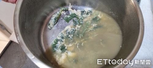 ▲▼台南有一對夫妻摘野生植物煮蛋花湯，雙雙中毒。（圖／記者林東良翻攝）