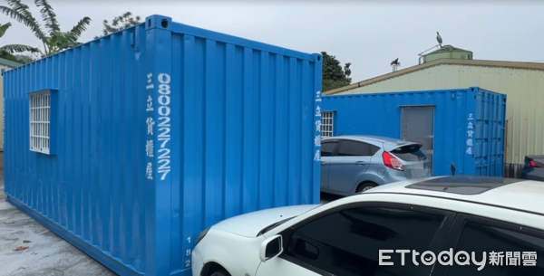 ▲目前台南楠西災區尚有不少受災戶自0121震災後，就一直在住處外搭帳篷居住，受災戶王輝林先生表示，因原有住處受震損而無法居住，但又不想離開前往他處居住，所以才會在外搭帳篷。（圖／記者林東良翻攝，下同）