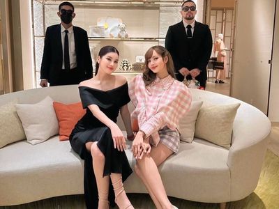 Lisa與姊妹淘逛LV血拼 名牌包被爆紅哭娃公仔佔據