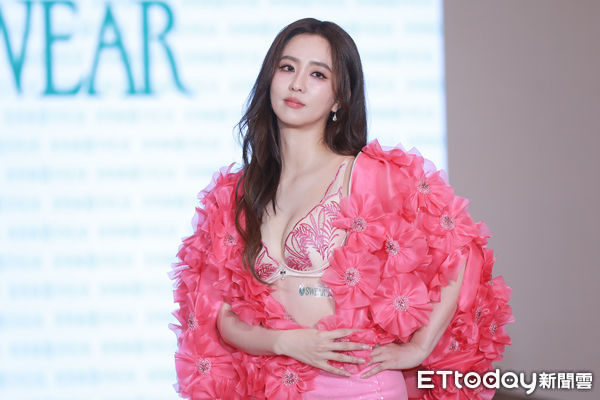 ▲▼周曉涵「思薇爾」新品發表。（圖／記者周宸亘攝）