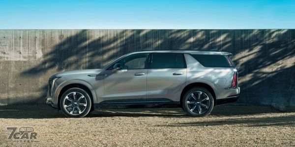 尺碼直達 5.8 米，電動奢華再進化！　2026 Cadillac Escalade IQL 正式發表