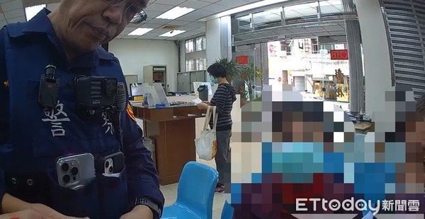 ▲警方及時制止婦人匯款。（圖／記者楊漢聲翻攝）