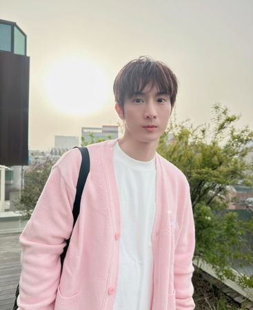 ▲阿本一度轉行當幕後，近期才重返演藝圈。（圖／翻攝自Facebook／阿本本人）