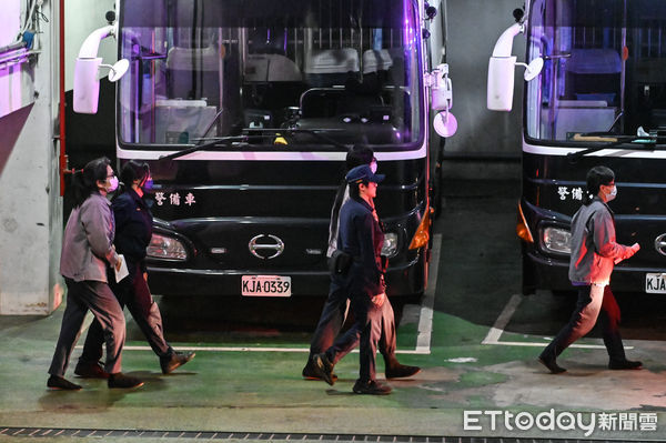 ▲▼精舍命案，女信徒游秀鈴、梁碧茵、幹子昀等三人裁定還押。（圖／記者李毓康攝）