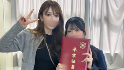 太凍齡！辣媽同框高中女兒「宛如姊妹」　狂吸5550萬人朝聖　