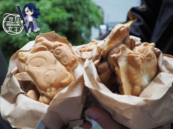 ▲▼新北板橋美食-卡哇依雞蛋糕-不起眼的路邊小攤子，雞蛋糕一顆五元好多人排隊。（圖／部落客芽月授權提供）