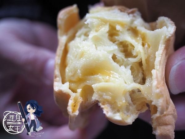 ▲▼新北板橋美食-卡哇依雞蛋糕-不起眼的路邊小攤子，雞蛋糕一顆五元好多人排隊。（圖／部落客芽月授權提供）