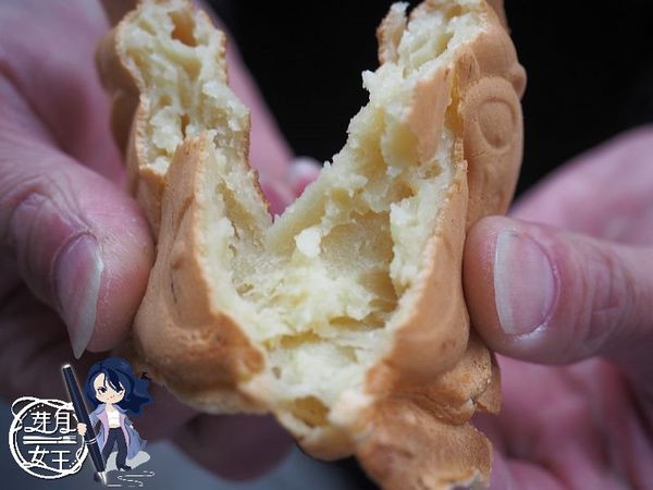 ▲▼新北板橋美食-卡哇依雞蛋糕-不起眼的路邊小攤子，雞蛋糕一顆五元好多人排隊。（圖／部落客芽月授權提供）
