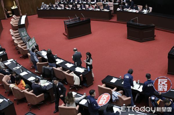 ▲▼立法院 院會 表決 朝野攻防 覆議案議程等。（圖／記者屠惠剛攝）