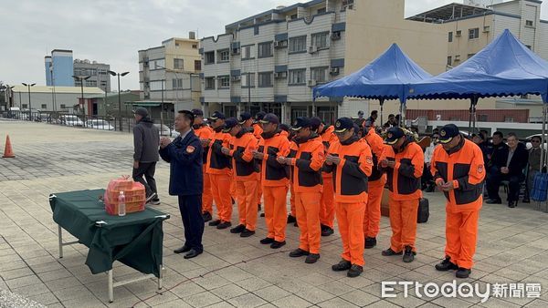 ▲▼   布袋海巡巡防艇成軍祈福 擴大海勤人力招 。（圖／海巡署艦隊分署第十三(布袋)海巡隊提供）