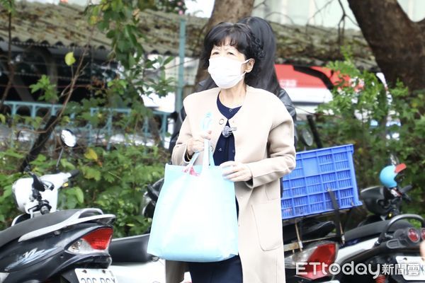 ▲▼陳佩琪抵達北所。（圖／記者黃國霖攝）