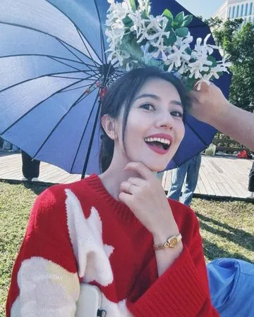 ▲高圓圓不時會在社群平台分享近況。（圖／翻攝自Instagram／gaoyuanyuan_gyy）