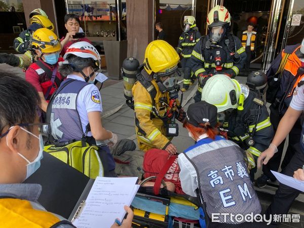 ▲▼ 高雄富野大飯店「消防車聚集」！網問：發生什麼事？　真相曝光。（圖／記者賴文萱翻攝）