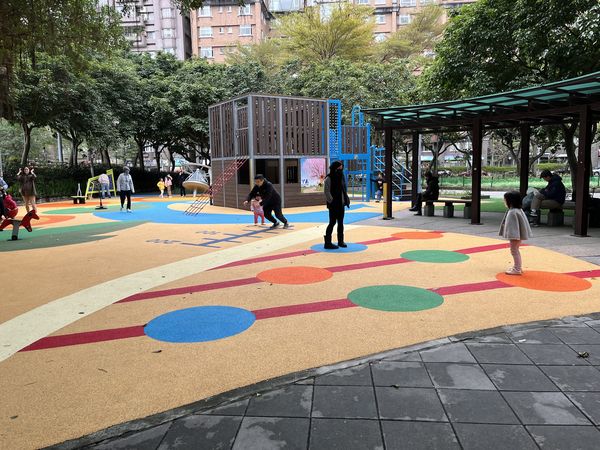 ▲明水公園共融遊戲場迎來新面貌。（圖／公園處提供）