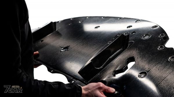 顛覆超跑輕量化工程　McLaren 推出全球首創 ART 碳纖維技術