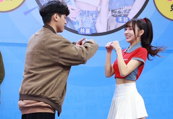 ▲林襄(右)今天出席活動。（圖／讀者提供）