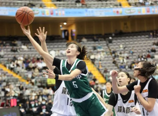 ▲北一女中駱燕萍、潘陳家姍。（圖／高中體總提供）