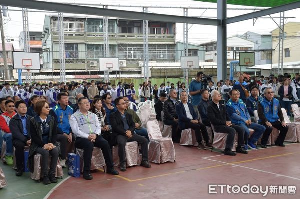 ▲▼   嘉義市私立興華高級中學70週年校慶園遊會暨校友聯誼  。（圖／興華高中提供）