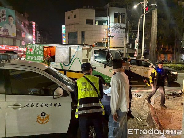 ▲▼轎車疑剎車異常，撞進美甲店。（圖／記者許宥孺翻攝）