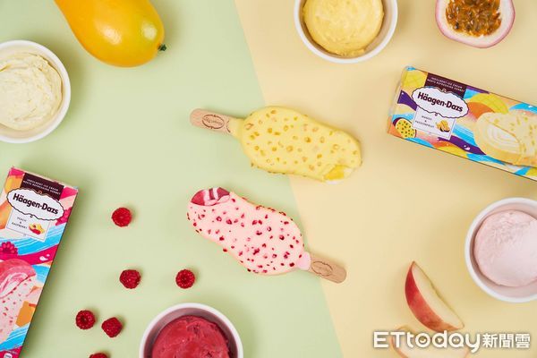 ▲▼哈根達斯Häagen-Dazs春季推出全新2款脆皮雪糕「蜜桃覆盆子脆皮雪糕」、「芒果百香果脆皮雪糕」。（圖／哈根達斯提供）