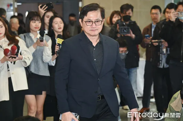 ▲▼和碩科技董事長童子賢出席民眾黨「台灣AI產業與能源政策的挑戰與展望」論壇。（圖／記者李毓康攝）