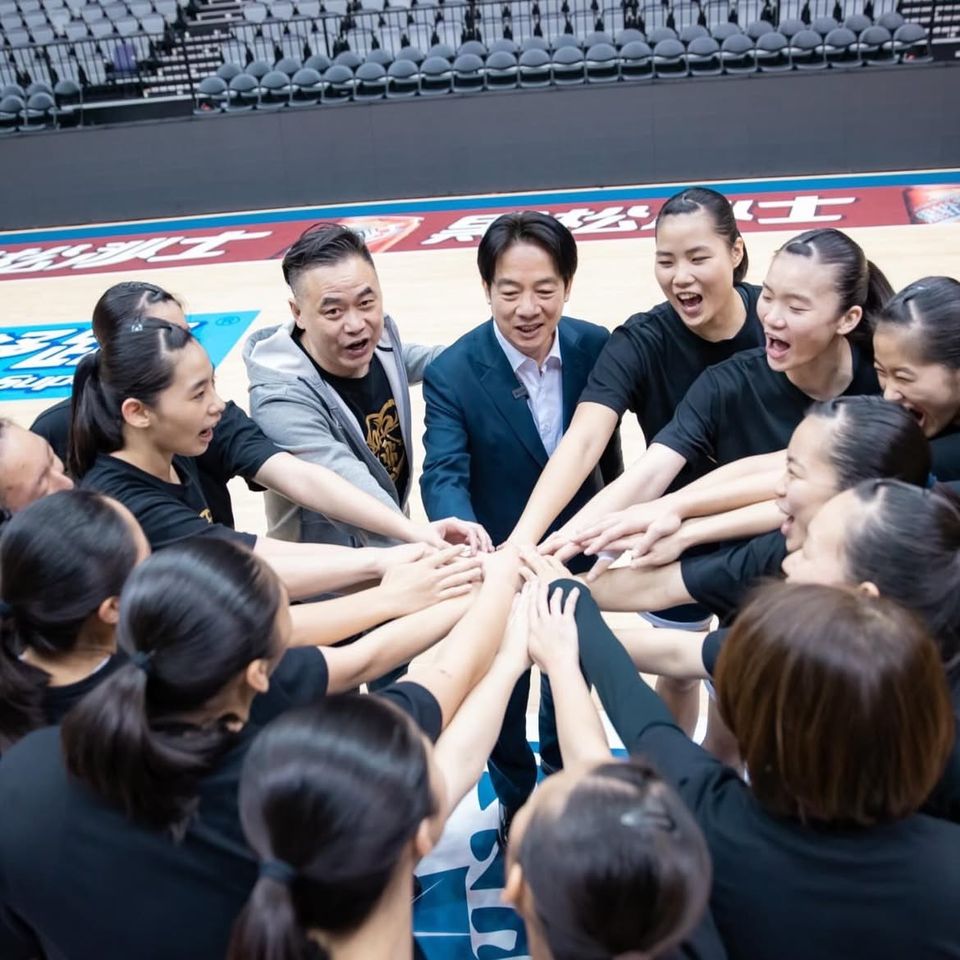 ▲總統賴清德祝福台南市永仁高中女籃隊，在本屆HBL賽事中，一路贏到底。（圖／翻攝自Threads／賴清德）