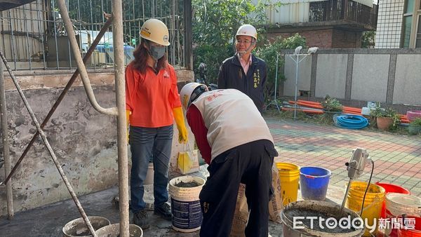 ▲台南市政府勞工局「做工行善團」志工9日兵分五路，幫助弱勢、地震戶打造安心住所。（圖／記者林東良翻攝，下同）