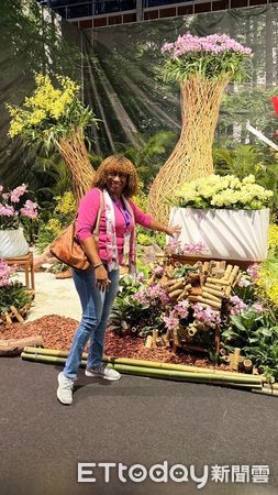 ▲聖文森及格瑞那丁大使柏安卓參觀台南國際蘭展。（圖／記者林東良翻攝，下同）