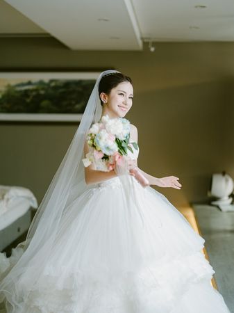 ▲▼ 黑男跟Lucy婚禮照片曝光。（圖／本人提供）