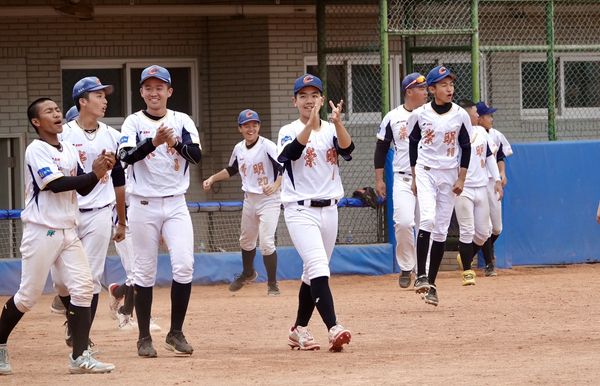 ▲崇明PK氣走地主過頭關，楊燿丞包辦勝投勝打。（圖／學生棒聯提供）